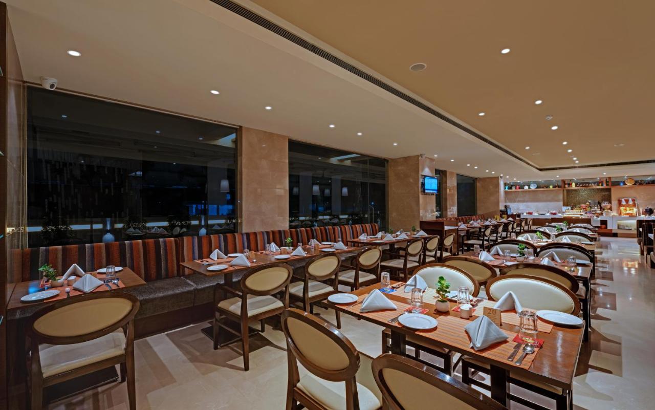 The Fern - Goregaon Bombay Exterior foto